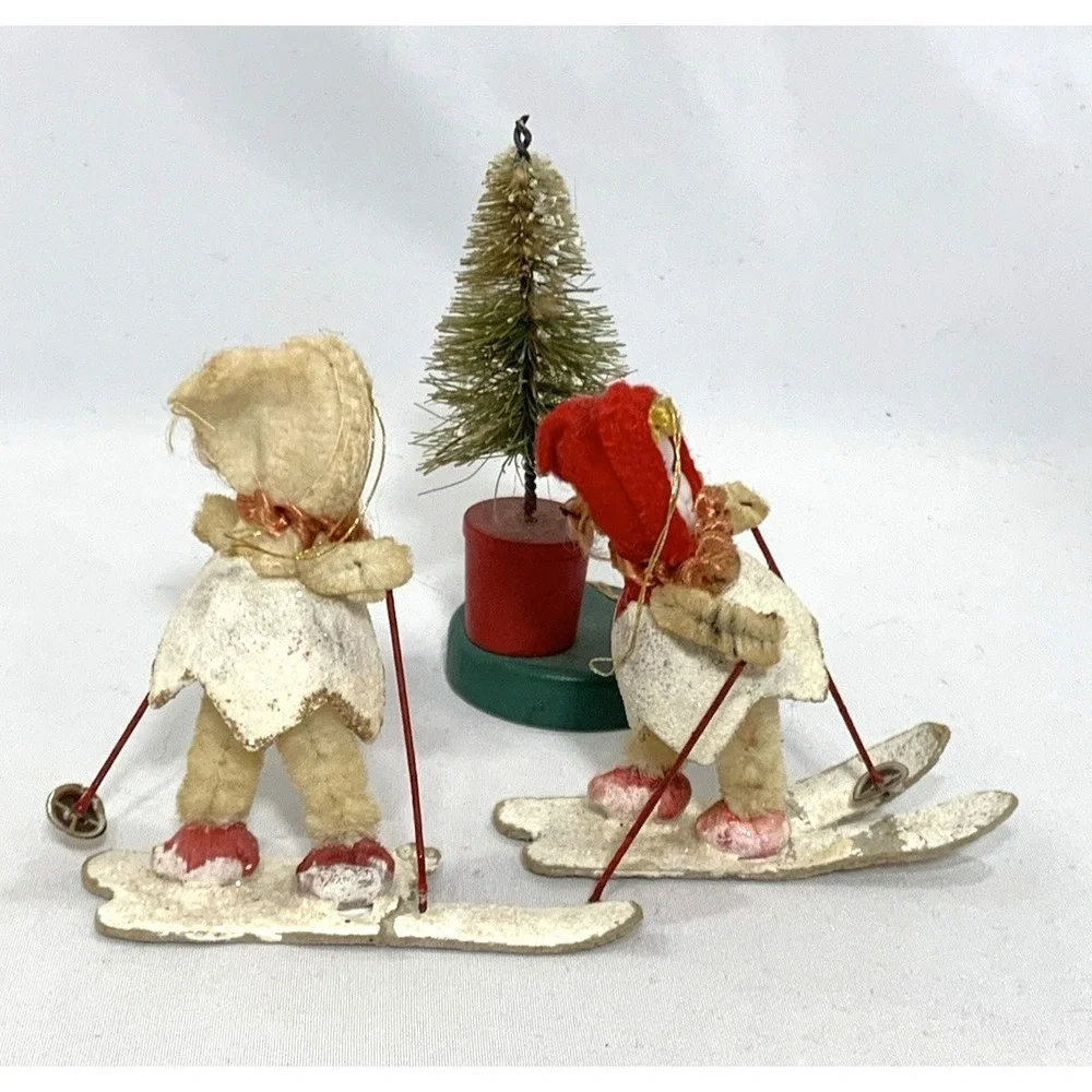 Delta Novelty Japan Figures Cardboard‎ Vintage Putz Skiing + Tree (DAMAGE)